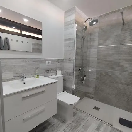 Arenas 50 Apartment